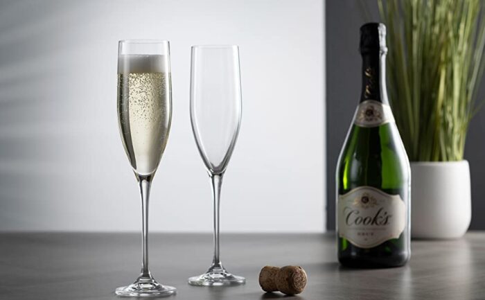 Stylish Wine Glass Elegant Bar Glassware For Champagne Glass 180ml (PACK OF 6)